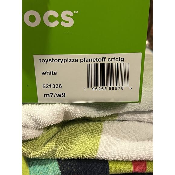 Crocs Disney Parks Toy Story Pizza Planet Men’s Size 7 Women’s 9 Shoes NIB - Picture 8 of 8